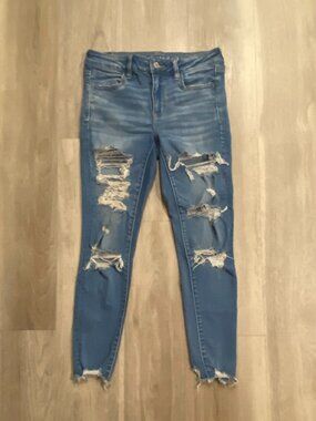 American Eagle Next Level Stretch Distressed Skinny Jeans Raw Hem Size 6 Short